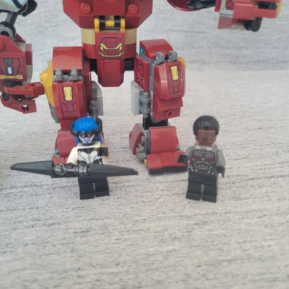 Lego 76104 The Hulkbuster Smash-up